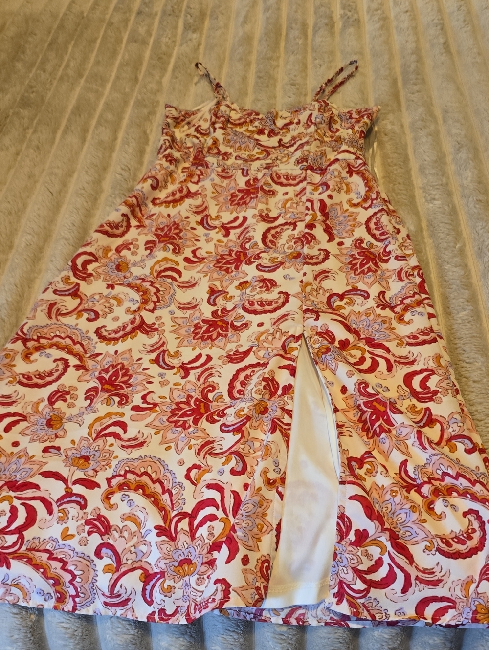 Jessica Simpson Cream Midi Dress with Red & Pink Paisley Print